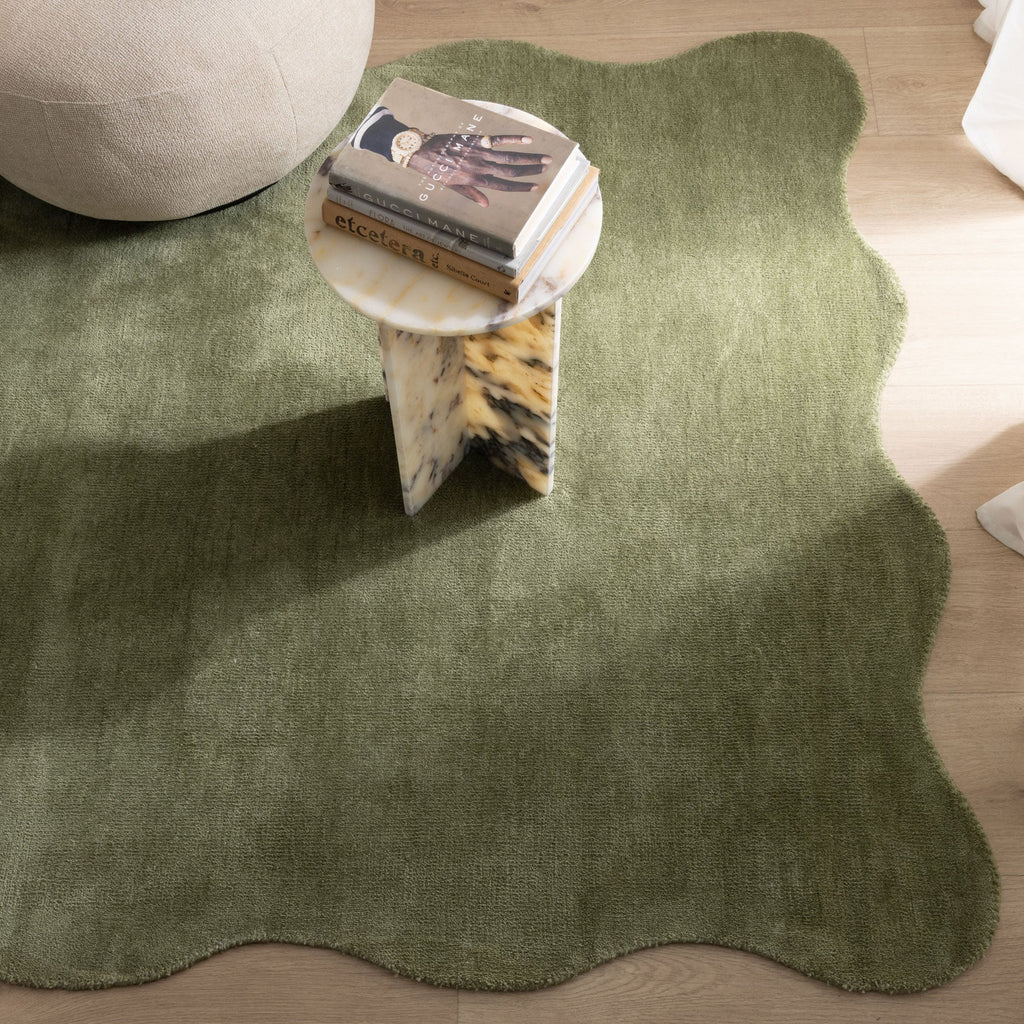 Ollie Scalloped Irregular Rug Green