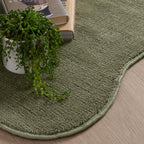 Ollie Scalloped Irregular Runner Green