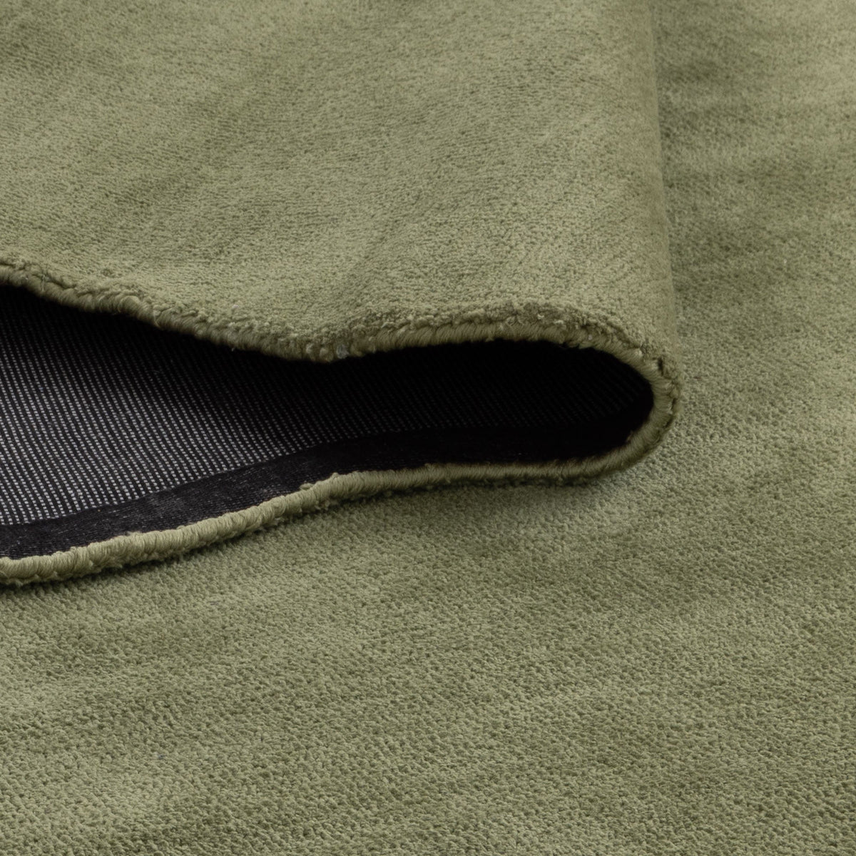 Ollie Scalloped Irregular Runner Green