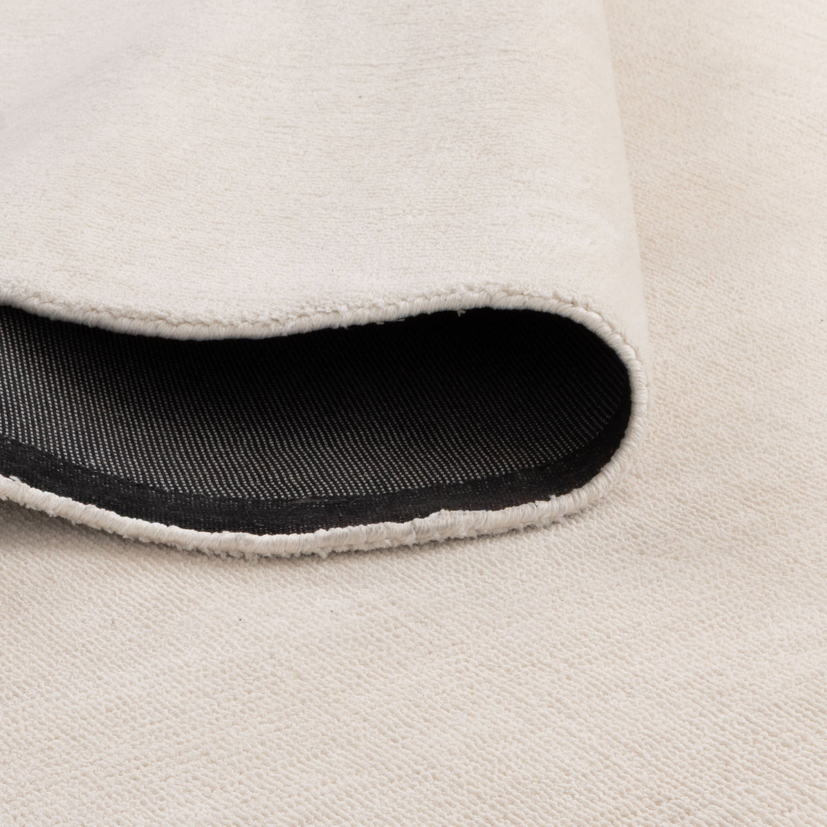 Ollie Scalloped Irregular Runner Ivory