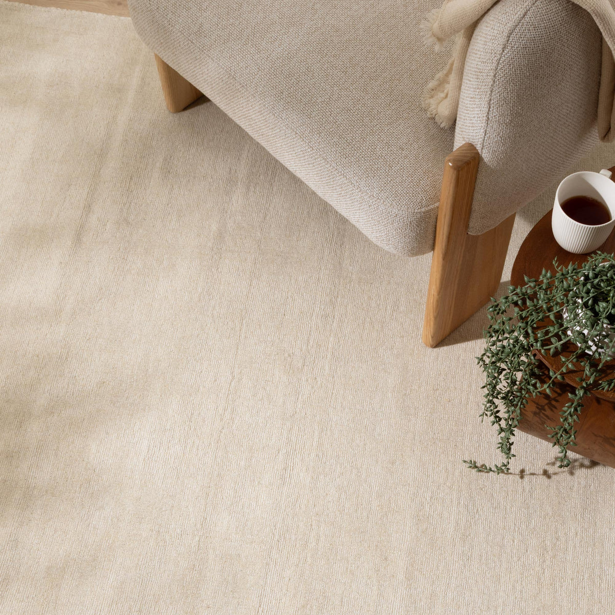 Mesa Ecru Wool Handmade Rug