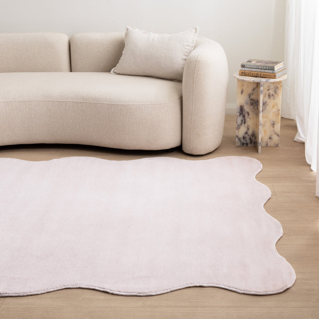 Ollie Scalloped Irregular Rug Pink